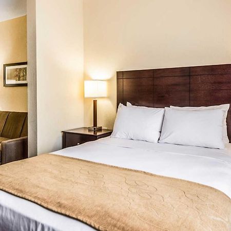 Comfort Suites Marion Eksteriør bilde