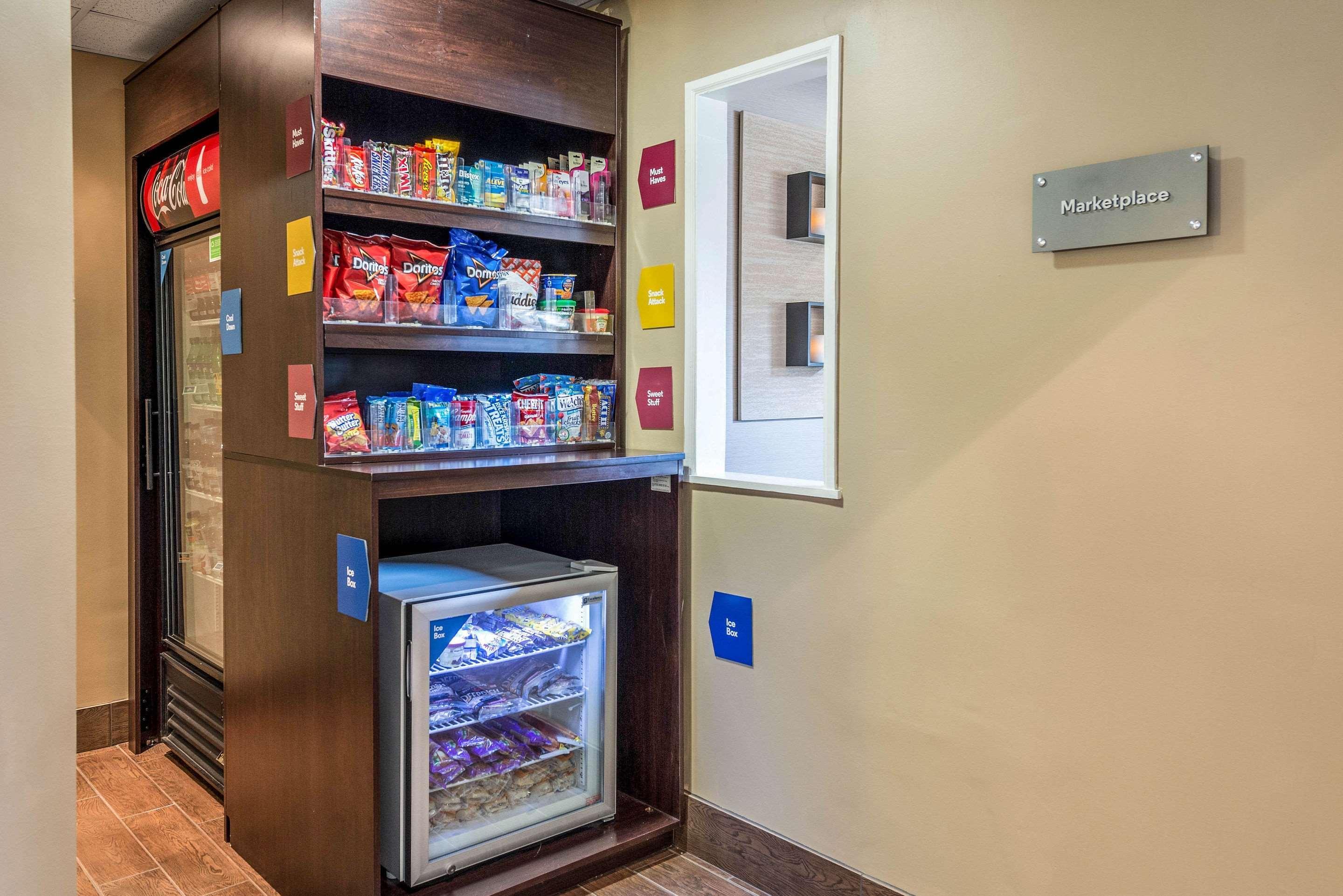 Comfort Suites Marion Eksteriør bilde